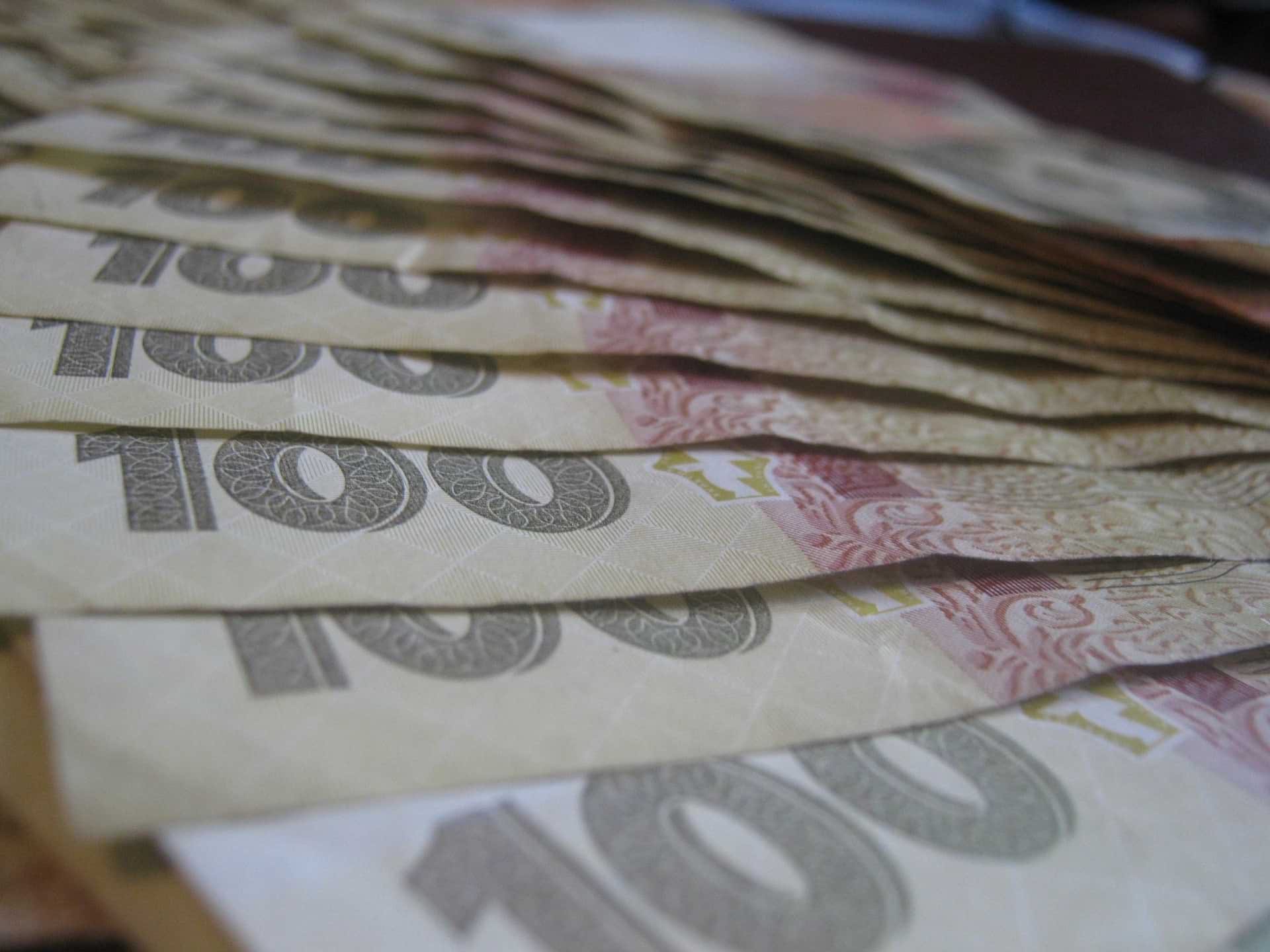 Платіжки різко поважчають — скільки українці віддаватимуть за комуналку Платіжки різко поважчають — скільки українці віддаватимуть за комуналку